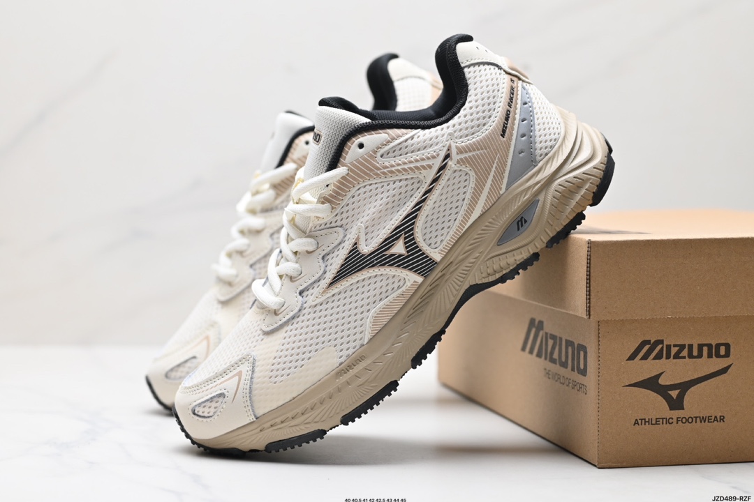 Mizuno Shoes